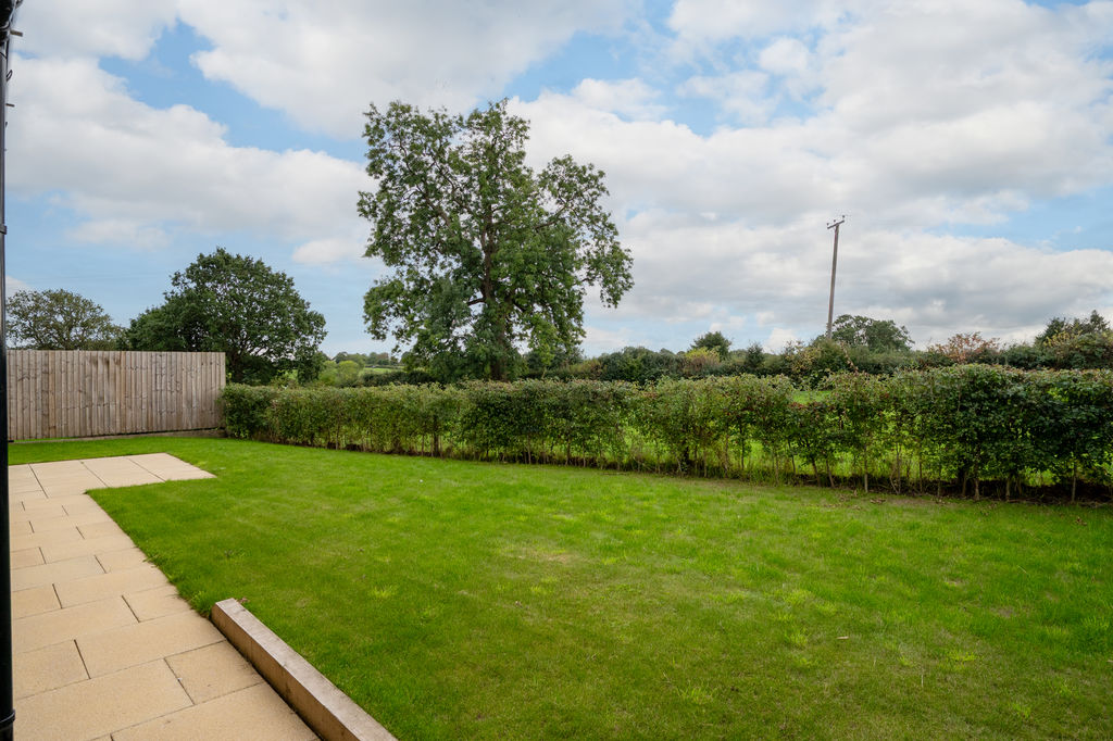 Longlieve Gardens Pilsley